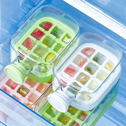 2-in-1 Ice Cube Tray Food-Grade with Straw and Silicone Mould for Outdoor Beverage Cups